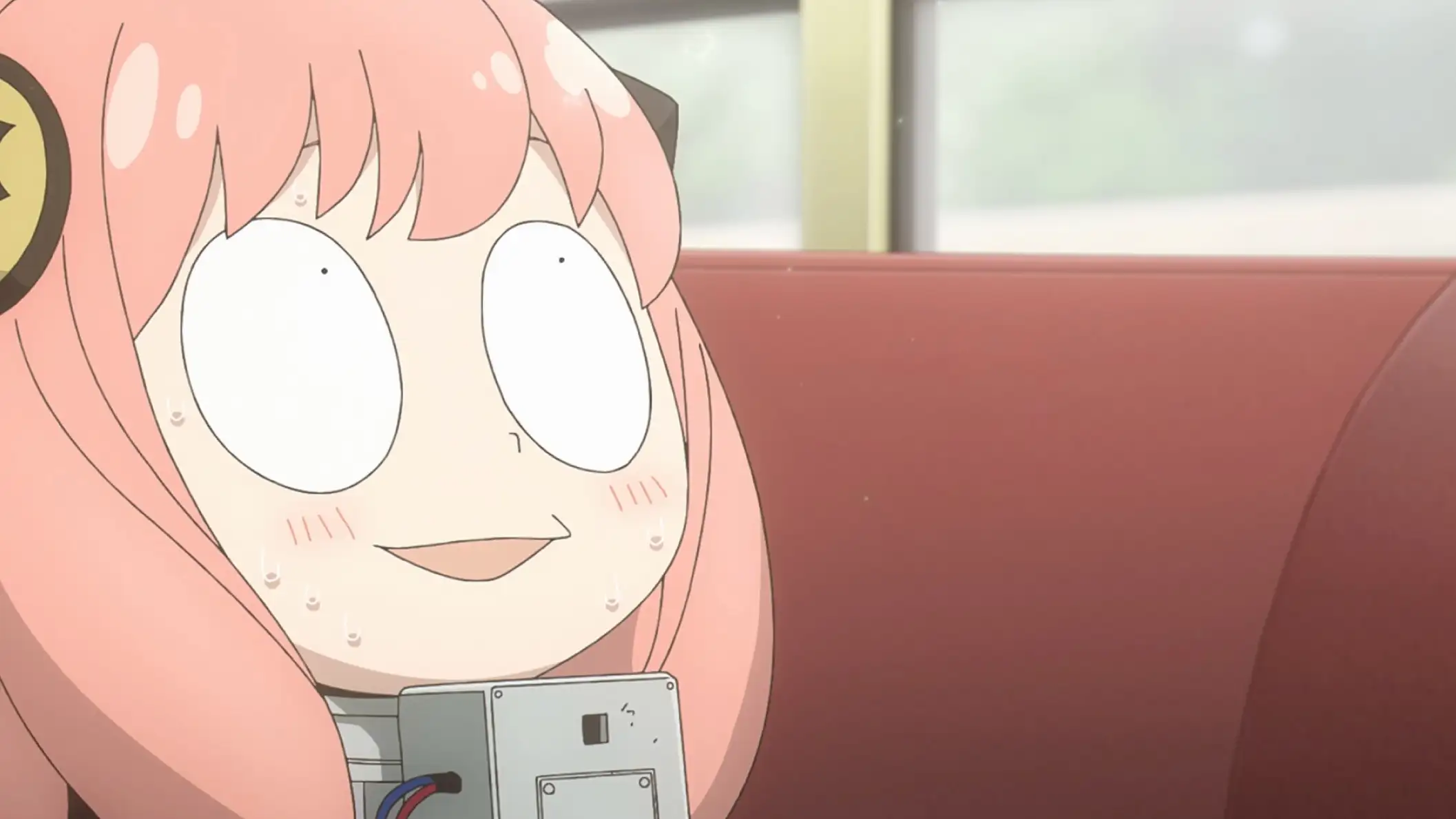 جاسوس و خانواده (فصل 3 قسمت 7)